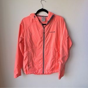 Avalanche wind breaker neon